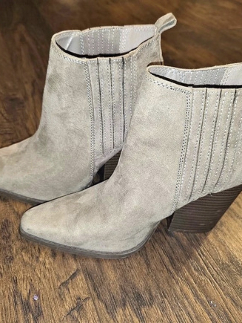 Qupid Pointed Toe Heeled Ankle Boots in Gray
